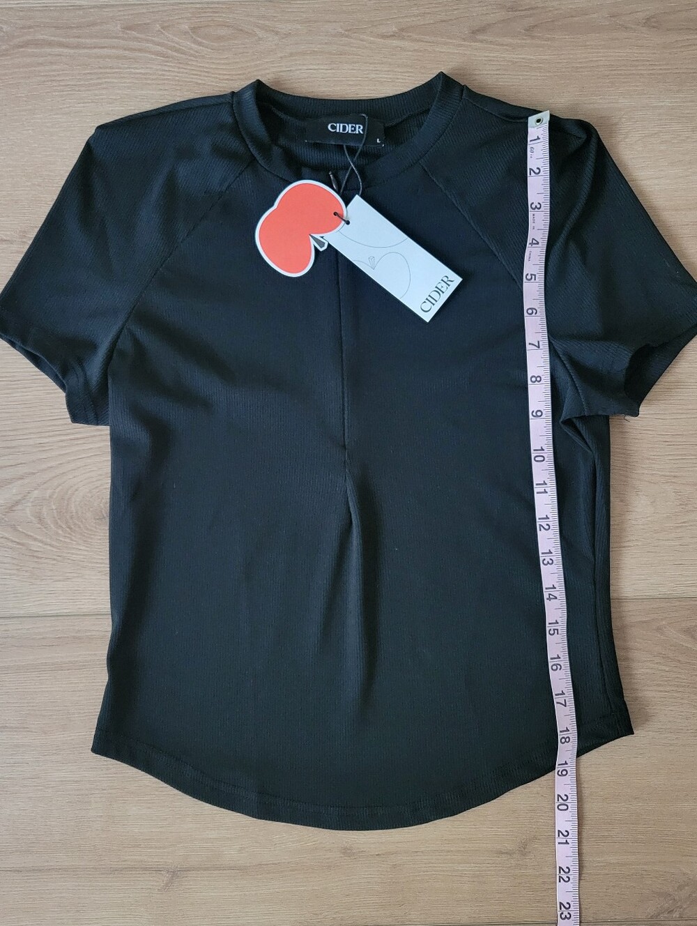 Cider Black Top Zipper V-neckline Ribbed Large Nwt Tshirt Tee Shirt Sporty Slim - Picture 4 of 6